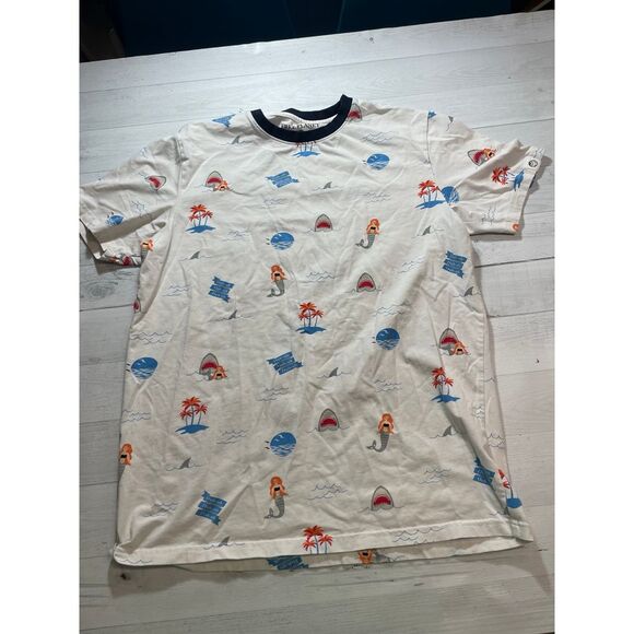 Free Planet mens mermaid shark‎ tshirt medium - Picture 1 of 6
